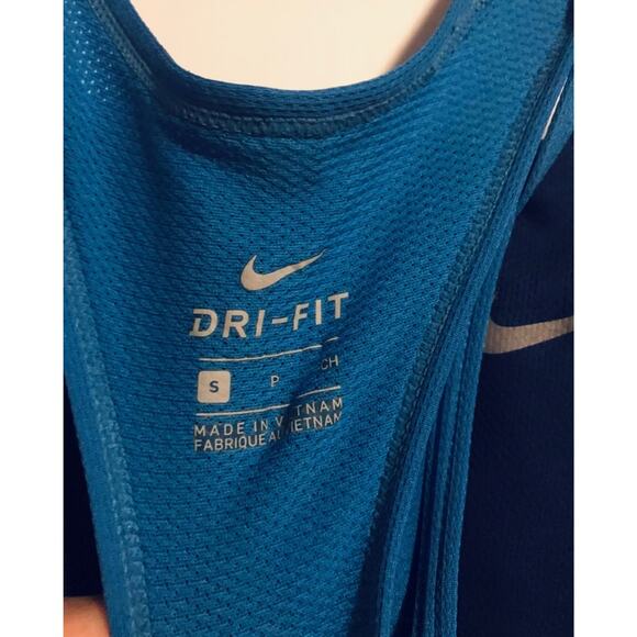 Nike Tank Top - Picture 3 of 4